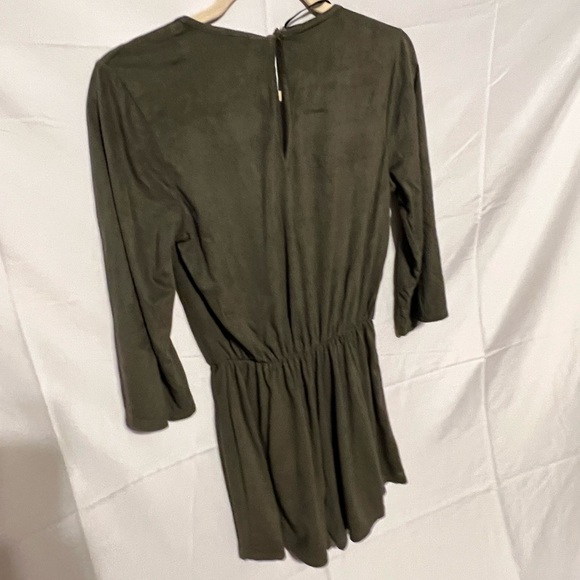Sz  M PPLA  Peoples Project L.A cute Moss Green Romper - Picture 9 of 10